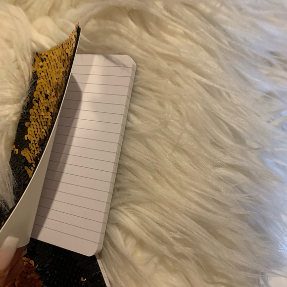 Little sequin notebook (2) - Picture 2 of 2